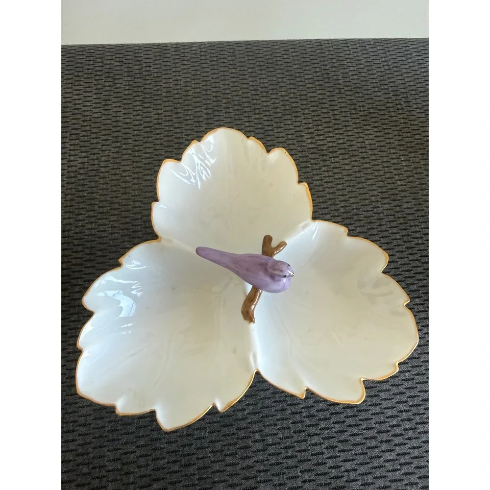 Elaine Klingenberg Hand Painted Porcelain Bird Leaf Nut Dish Gold Trim 6.5